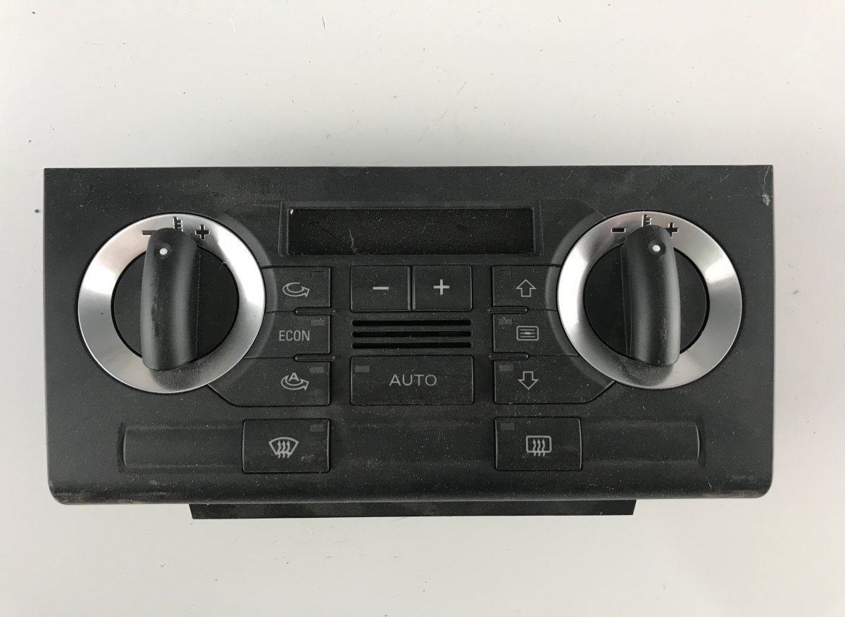 Audi A3 (8P) Heater control panel
