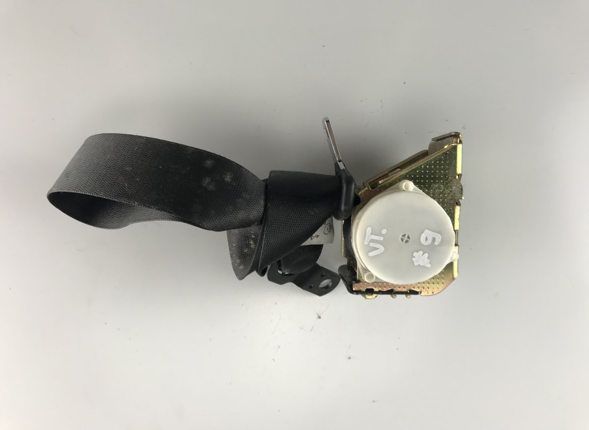 BMW X3 (E83) Seat Belt Rear Left BMW X3 (E83) (2004-2012) Seat Belt Rear Left 33...