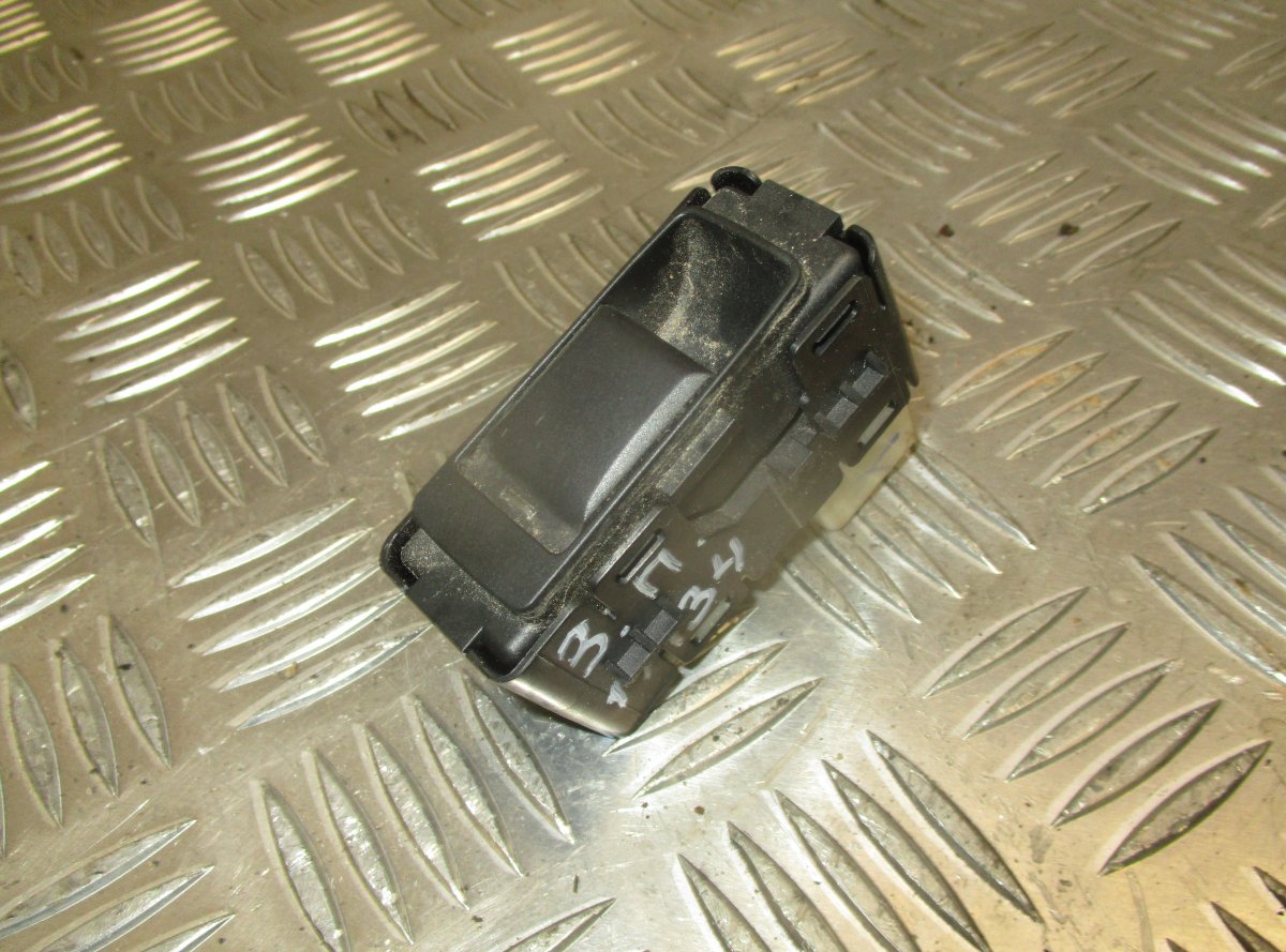 Dodge Caliber Switch For Electric Windows Rear Right