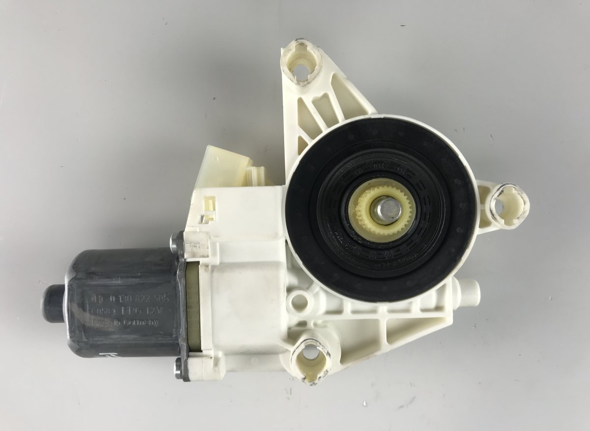 Mercedes-Benz A (W169) Window Regulator Motor Rear Left MERCEDES-BENZ C-CLASS (W204) (2007-2013) Window...