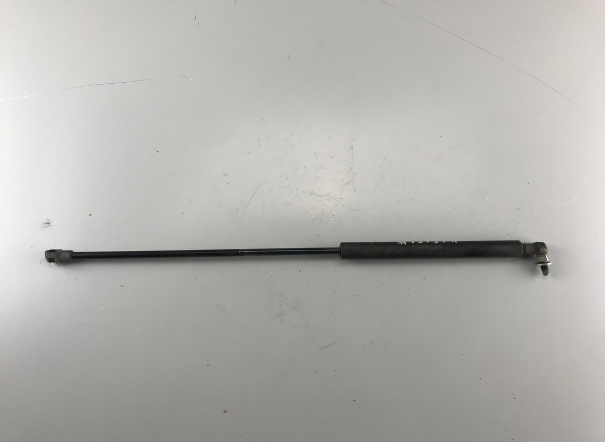Land Rover Range Rover Bootlid / tailgate strut right LAND ROVER RANGE ROVER III (LM) (2002-2012) Boo...
