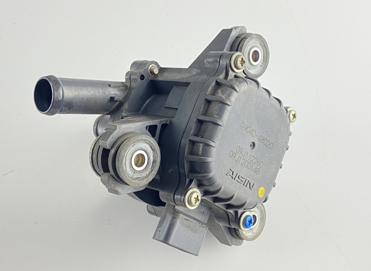 Toyota Prius водяной насос TOYOTA PRIUS III (XW30) (2009-2015) Water Pump ...