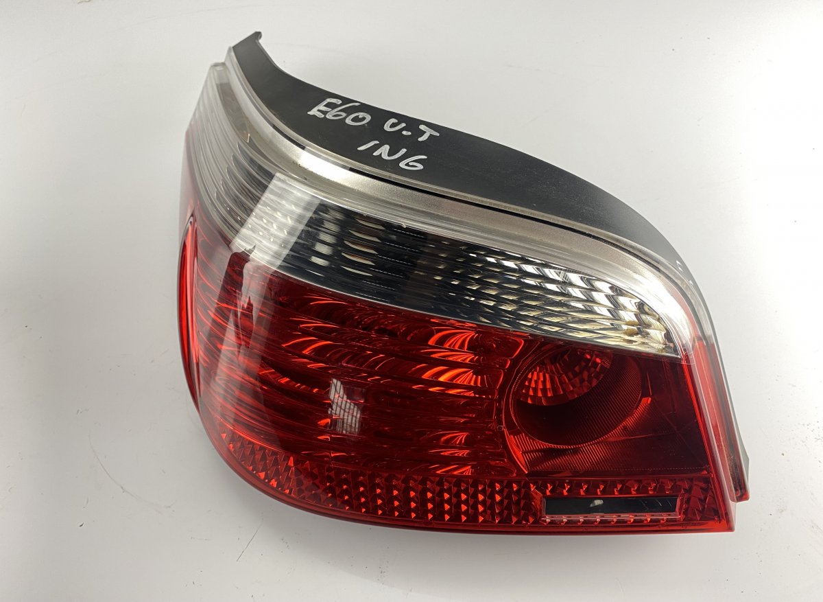 BMW 5 (E39) tail light left BMW 5 (E60, E61) (2003-2010) Tail light left 69...