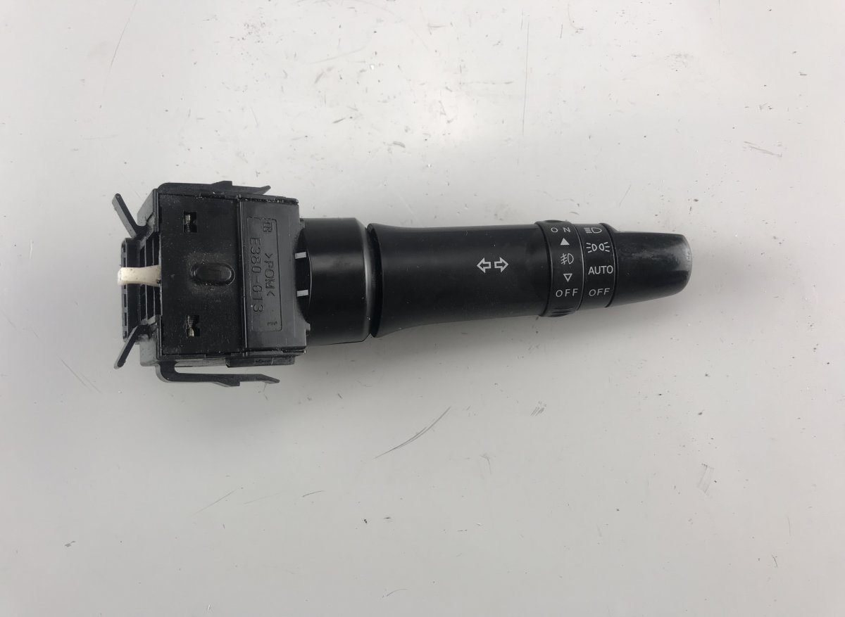 Mitsubishi Outlander Indicator switch MITSUBISHI OUTLANDER II (CW, ZG, ZH) (2006-2012...