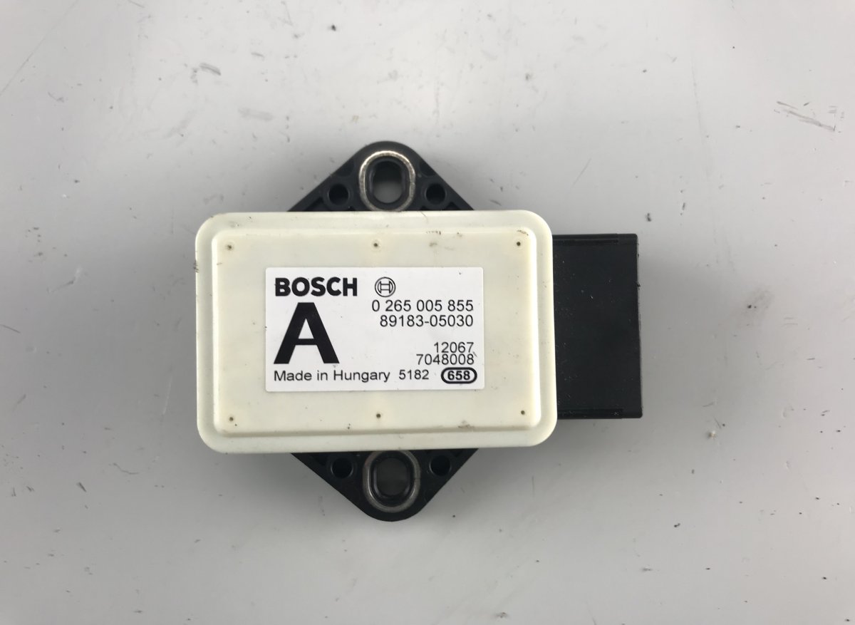 Toyota Avensis (T27) Yaw rate sensor TOYOTA AVENSIS (T270) (2009-2018) YAW rate sens...
