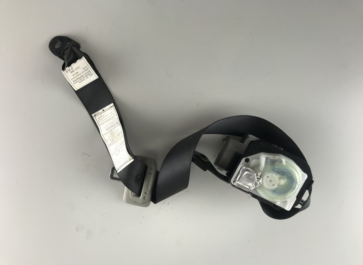 Lexus IS Seat Belt Rear Left LEXUS IS II (XE20) (2005-2013) Seat Belt Rear L...