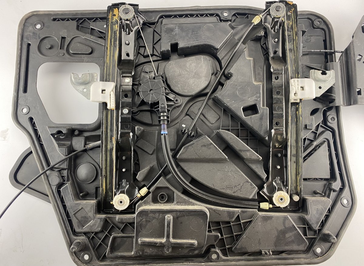 Chrysler Grand Voyager / Town & Country Window Regulator mechanism rear left CHRYSLER VOYAGER V (RT) (2007-2016) Window Regu...