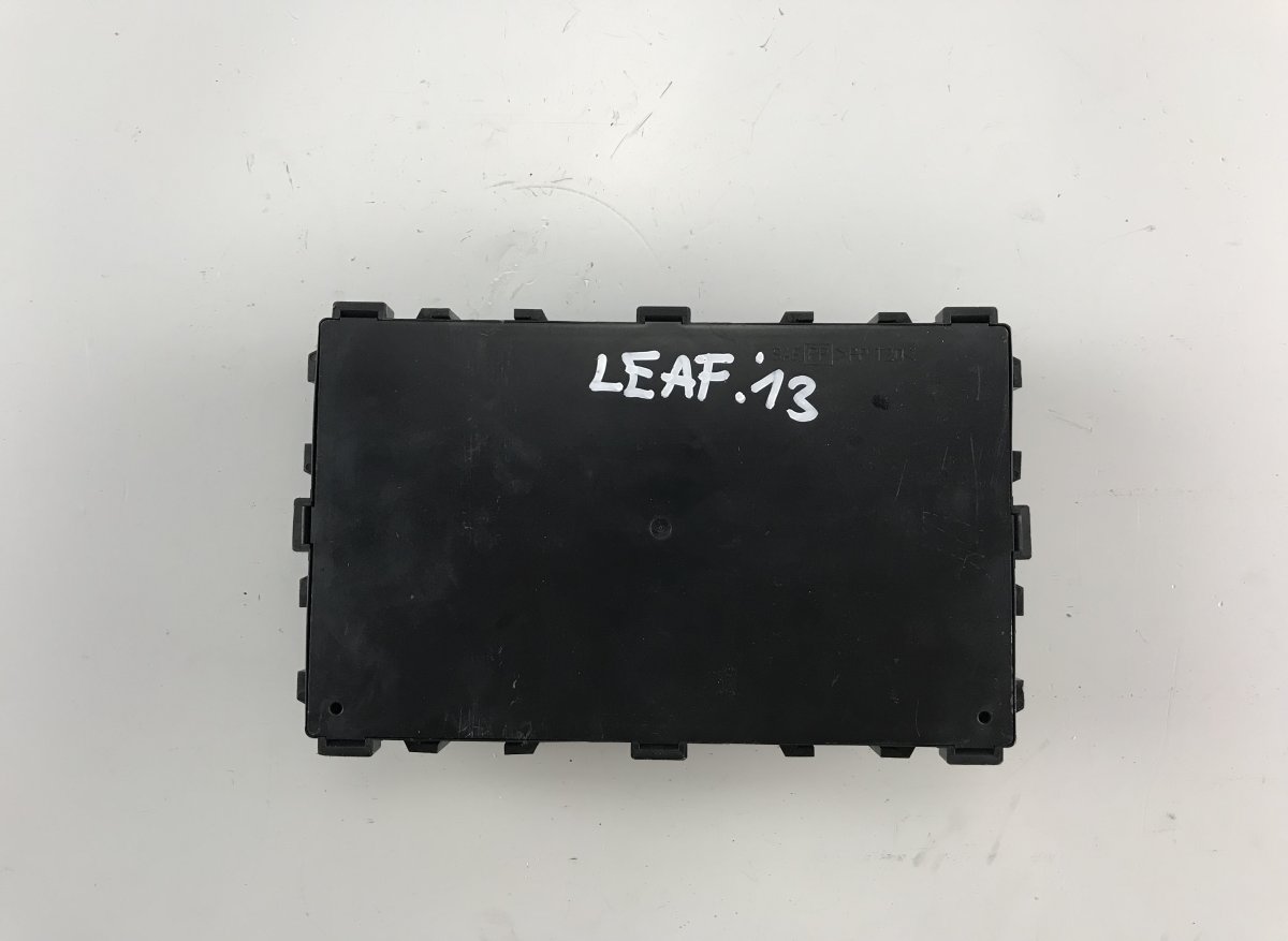 Nissan Leaf Body control module (BCM) NISSAN LEAF I (ZE0) (2010-2017) Body control mo...