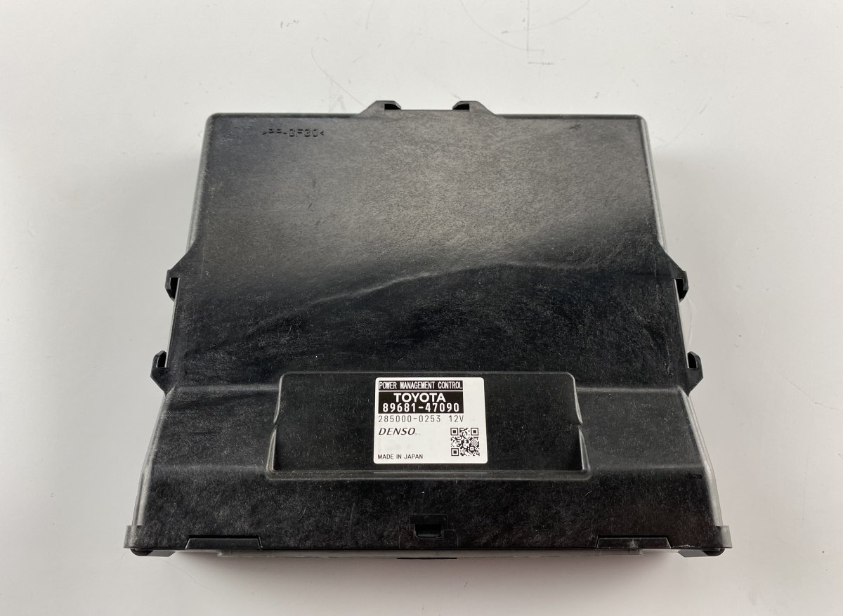 Toyota Prius Control units, other TOYOTA PRIUS III (XW30) (2009-2015) Control uni...