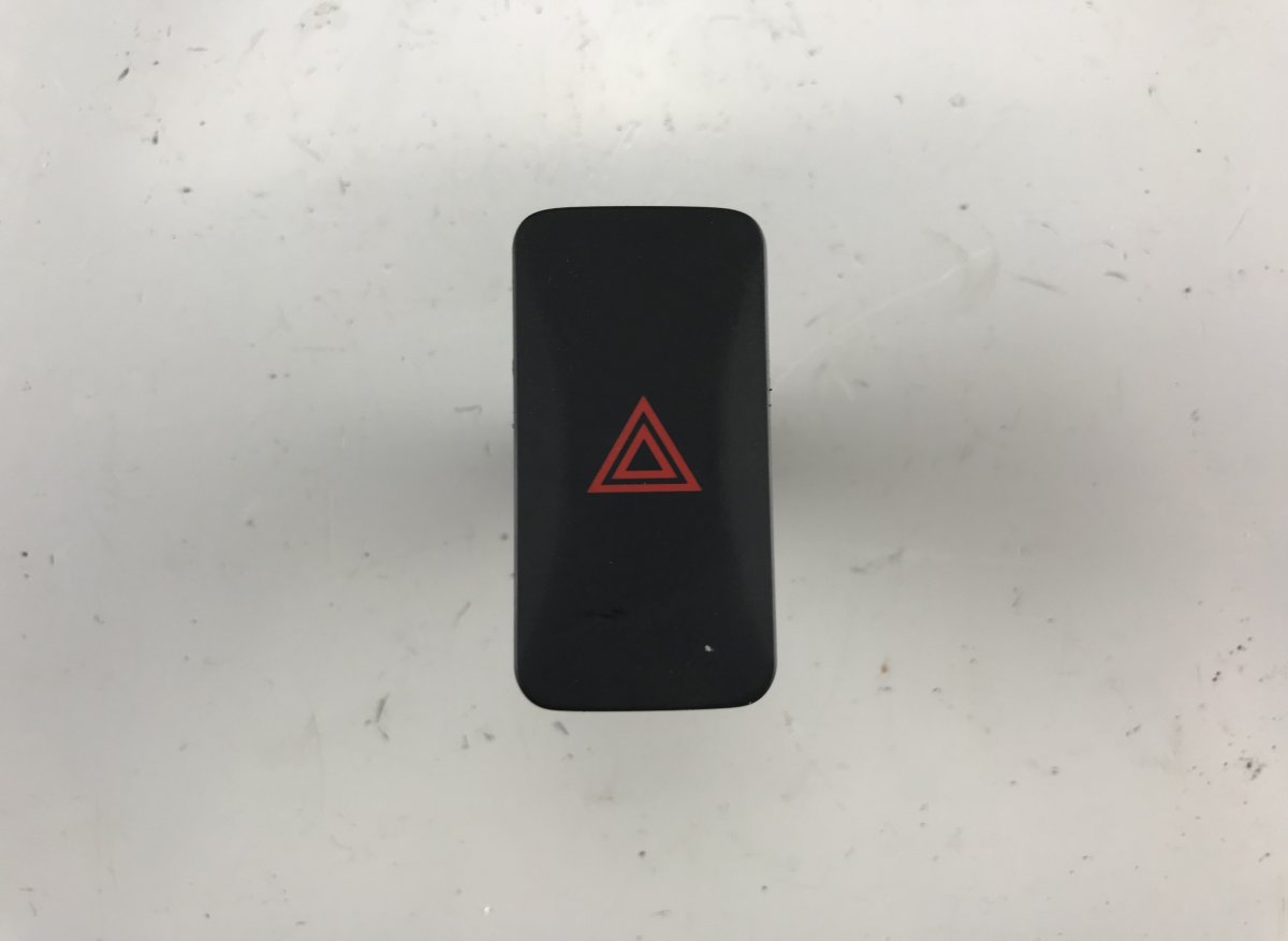 Nissan Leaf Hazard switch NISSAN LEAF I (ZE0) (2010-2017) Hazard switch

...