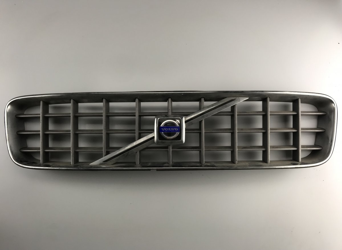 Volvo XC90 Radiator Grille VOLVO XC90 I (2002-2014) Radiator Grille

Gener...