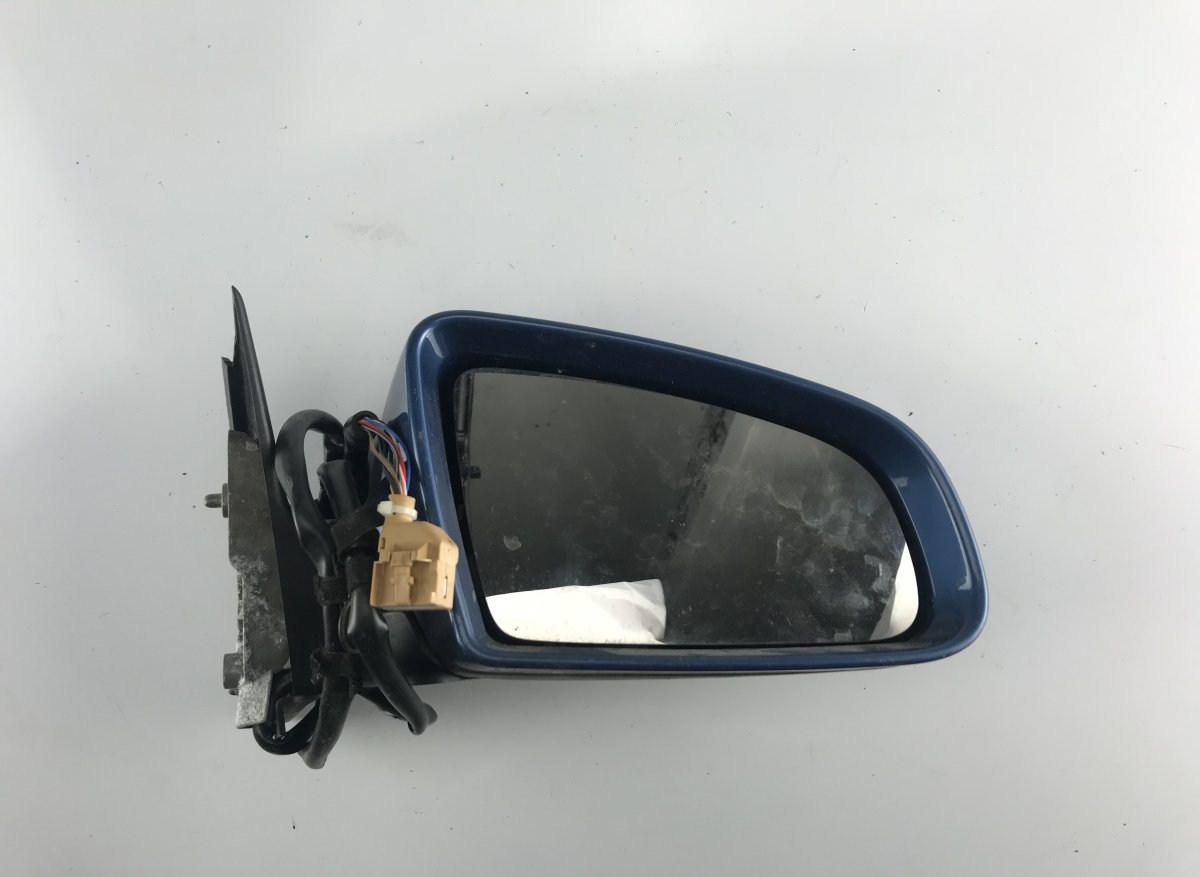 Audi A4 (B5) peegel (parem) AUDI A4 (B6) (2000-2004) Mirror right

Generati...