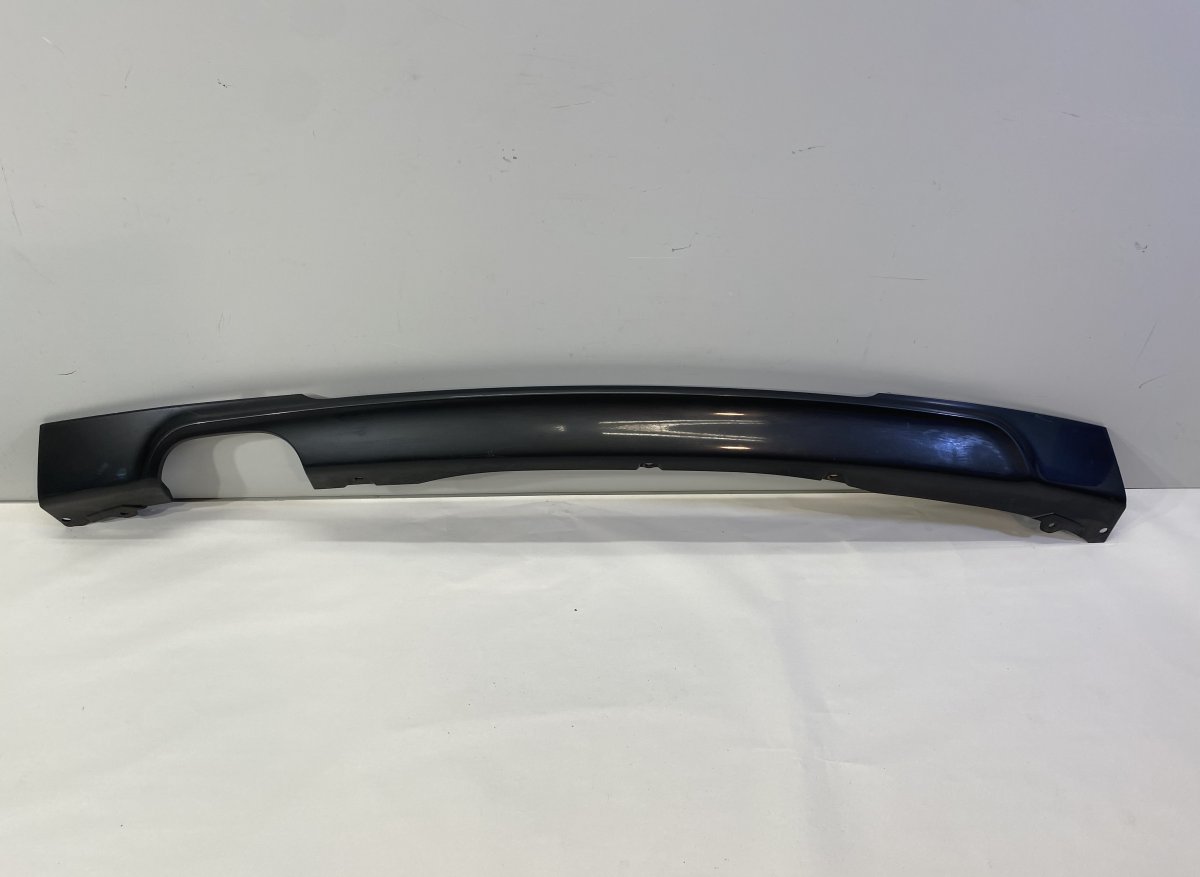 BMW 3 (E90 / E91 / E92 / E93) Takapuskurin spoiler BMW 3 (F30, F31, F80) (2011-2019) Rear Bumper S...