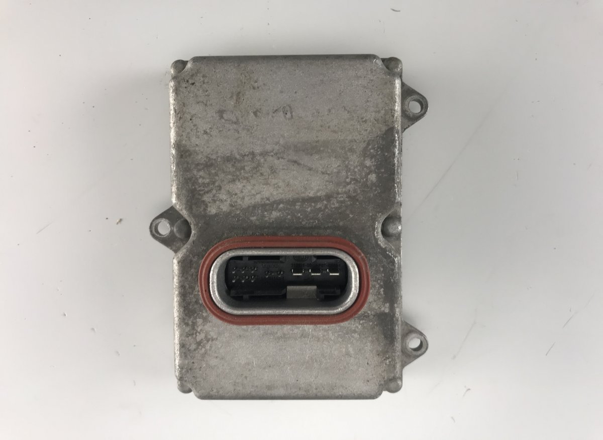 Audi A6 (C6) Xenon control unit right AUDI A6 / A6 ALLROAD (C6, 4F) (2004-2011) Xenon...