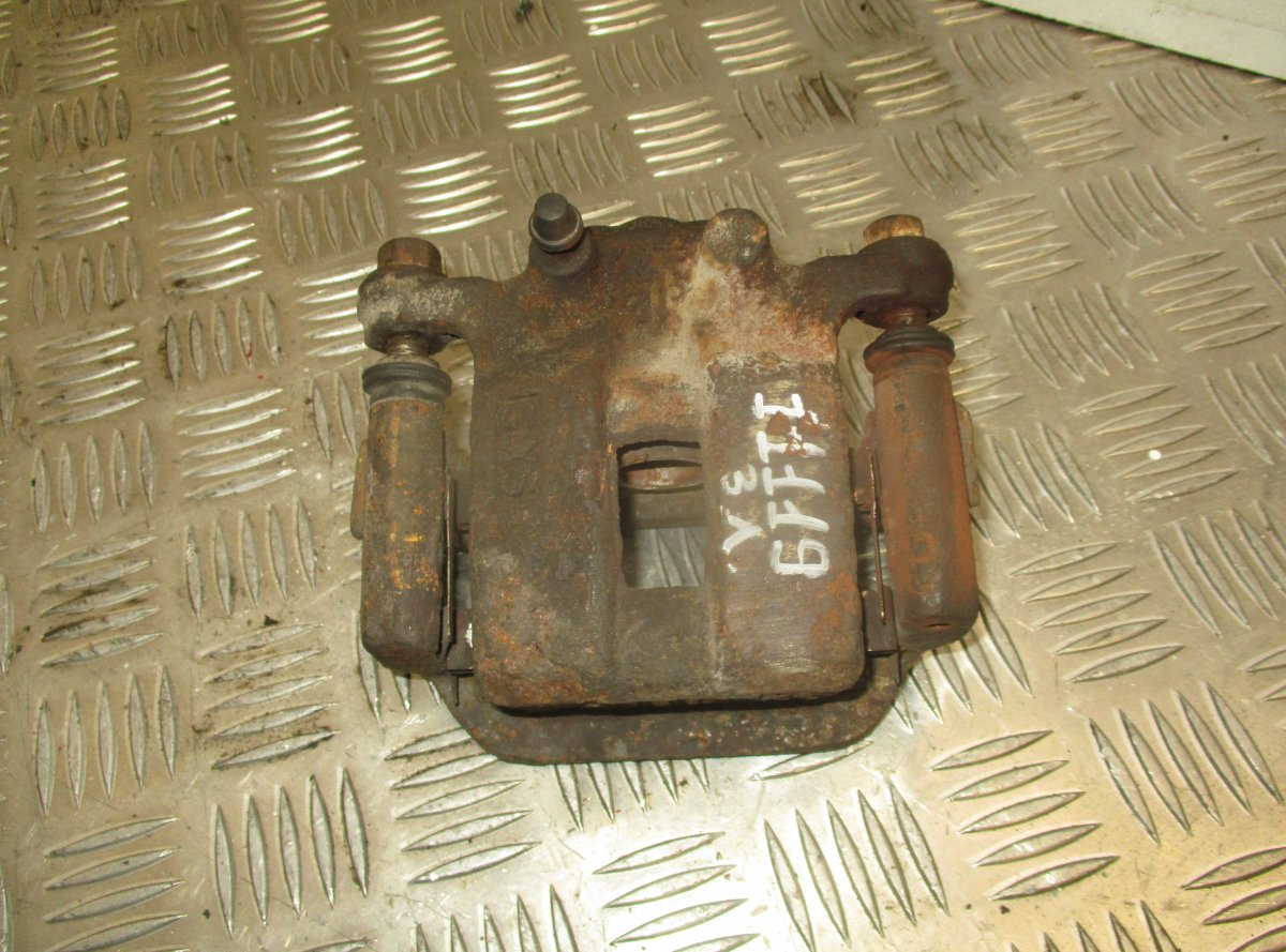 Nissan X-Trail Brake caliper rear left NISSAN X-TRAIL I (T30) (2001-2007) Brake calipe...