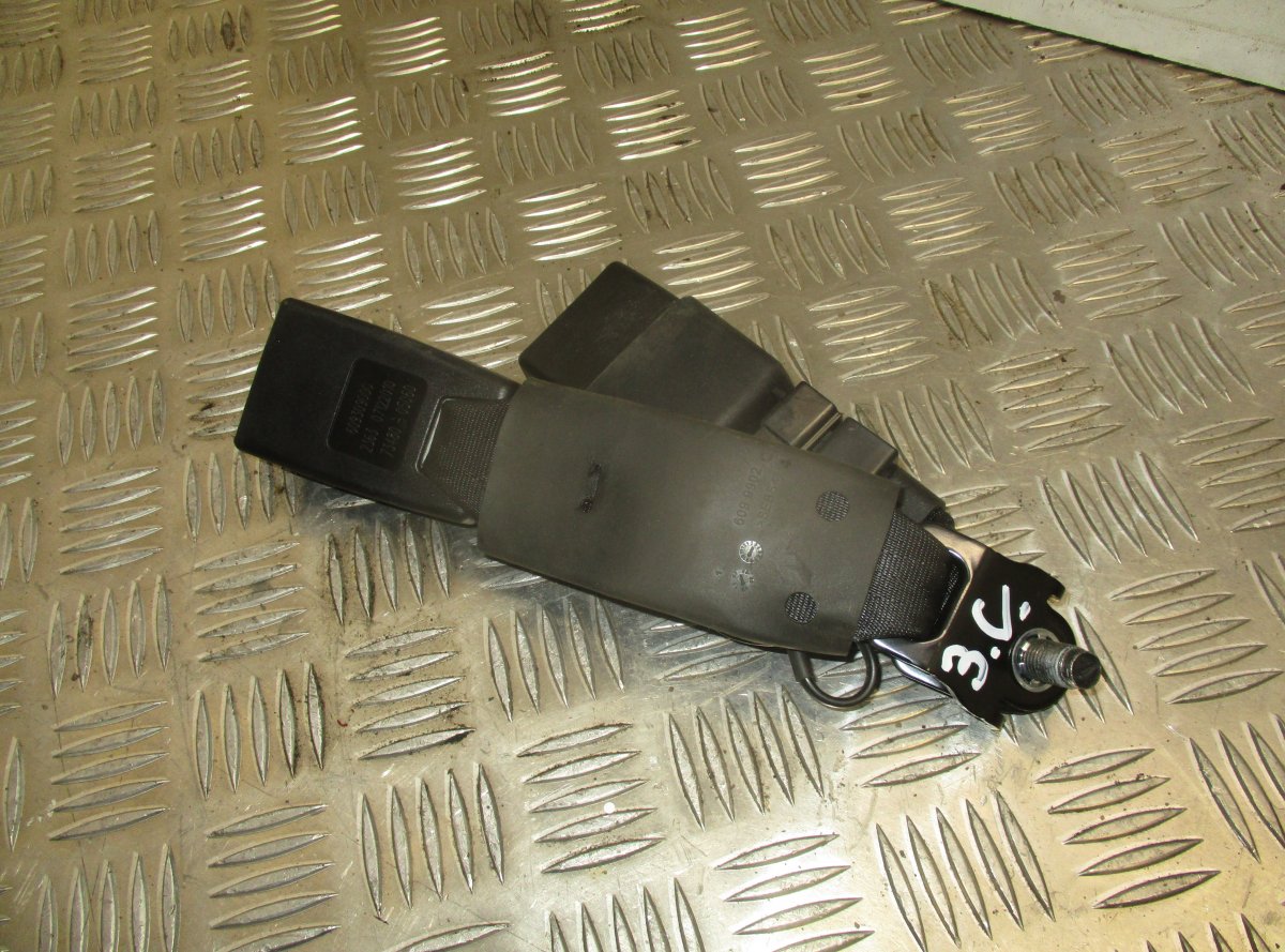 Toyota Avensis (T27) Seat Belt Buckle Rear Center TOYOTA AVENSIS (T270) (2009-2018) Seat Belt Buc...