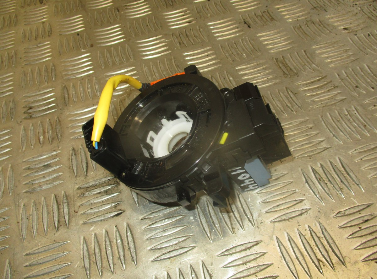 Toyota Avensis (T27) Steering wheel slip ring / squib TOYOTA AVENSIS (T270) (2009-2018) Steering whee...
