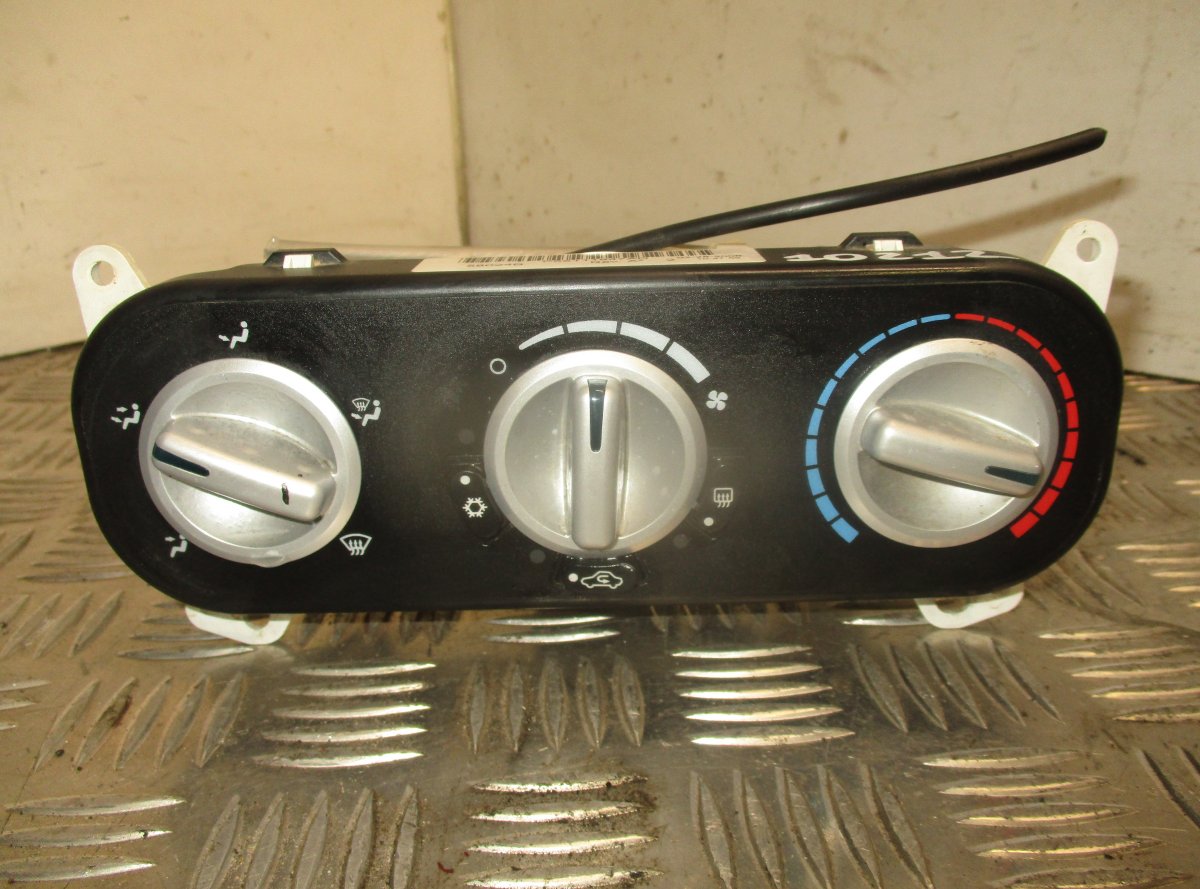 Dodge Caliber Heater control panel DODGE CALIBER (2006-2012) Heater control panel ...