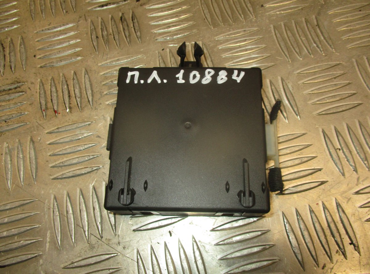 Mercedes-Benz A (W169) Door control unit front left MERCEDES-BENZ E-CLASS (W212) (2009-2016) Door c...