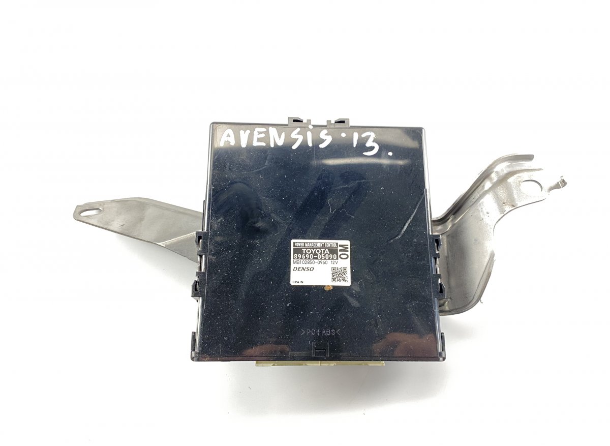 Toyota Avensis (T27) Control units, other TOYOTA AVENSIS (T270) (2009-2018) Control units...