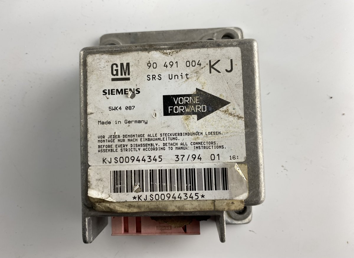 Opel Omega Airbag Control Unit OPEL OMEGA B (1994-2003) Airbag Control Unit 90...
