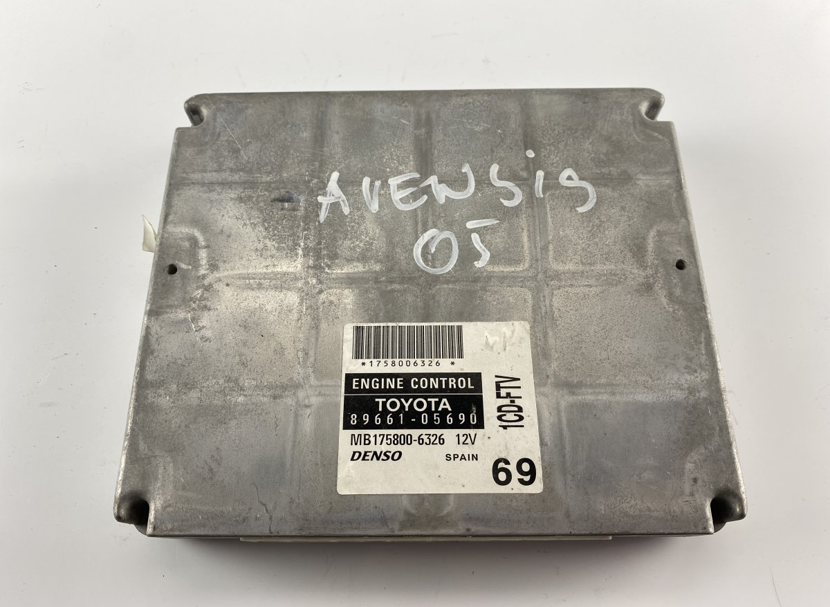 Toyota Avensis (T25) Engine Control Unit / module (ECU) TOYOTA AVENSIS (T250) (2003-2008) Engine Contro...