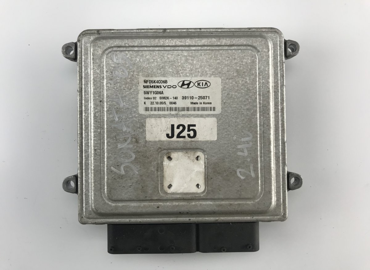 Hyundai Sonata (NF) Engine Control Unit / module (ECU) HYUNDAI SONATA V (NF) (2005-2010) Engine Contro...