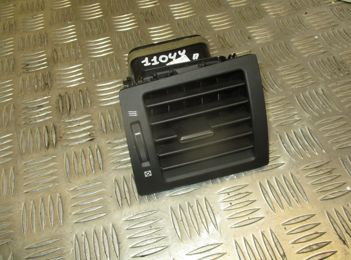 Toyota Avensis (T27) Air Vent front left TOYOTA AVENSIS (T270) (2009-2018) Air Vent fron...