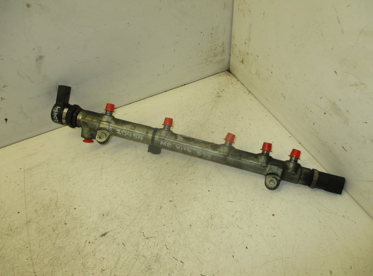 Mercedes-Benz Viano / Vito (W639) Fuel Distributor / fuel rail MERCEDES-BENZ VITO / VIANO (W639) (2003-2014) F...