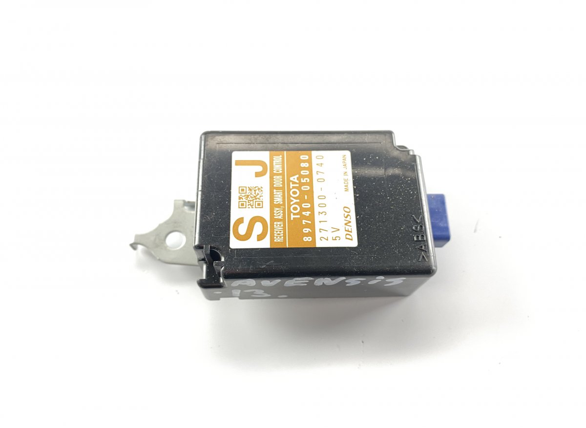 Toyota Avensis (T27) Aerial, other TOYOTA AVENSIS (T270) (2009-2018) Aerial, other...