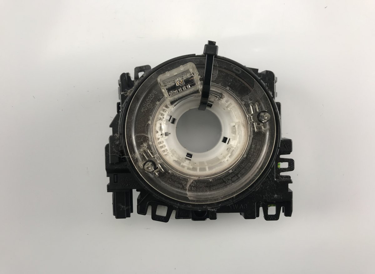 Volkswagen Golf 6 Steering wheel slip ring / squib VW GOLF VI (5K) (2008-2013) Steering wheel slip...