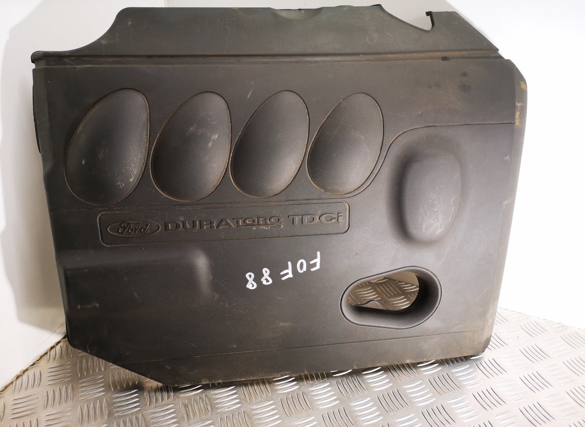 Ford Focus Engine cover