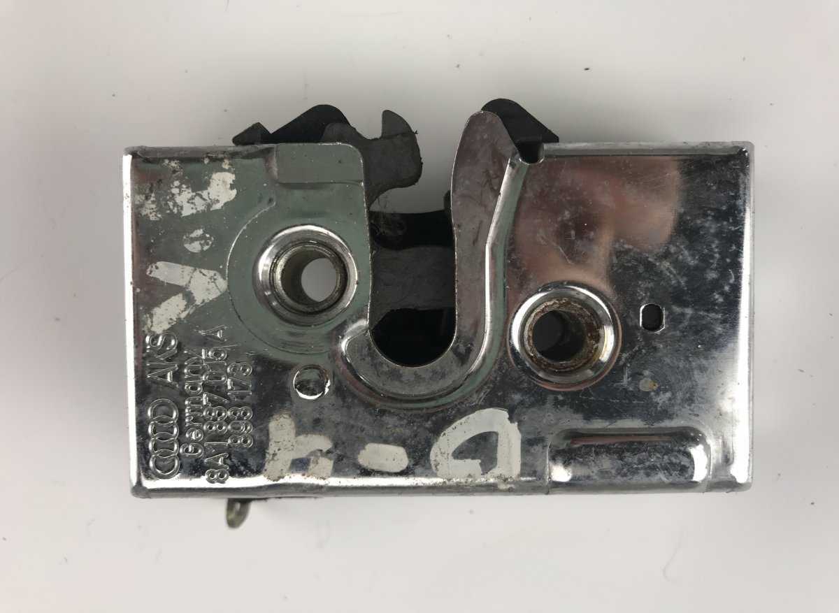 Audi A4 (B5) Door Lock Front Left AUDI A4 (B5) (1994-2001) Door Lock Front Left 8...