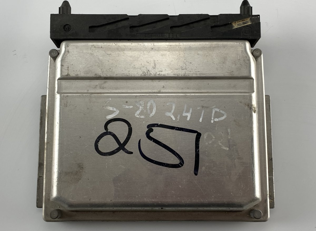 Volvo S80 Engine Control Unit / module (ECU) VOLVO S80 I (TS, XY) (1998-2006) Engine Control...