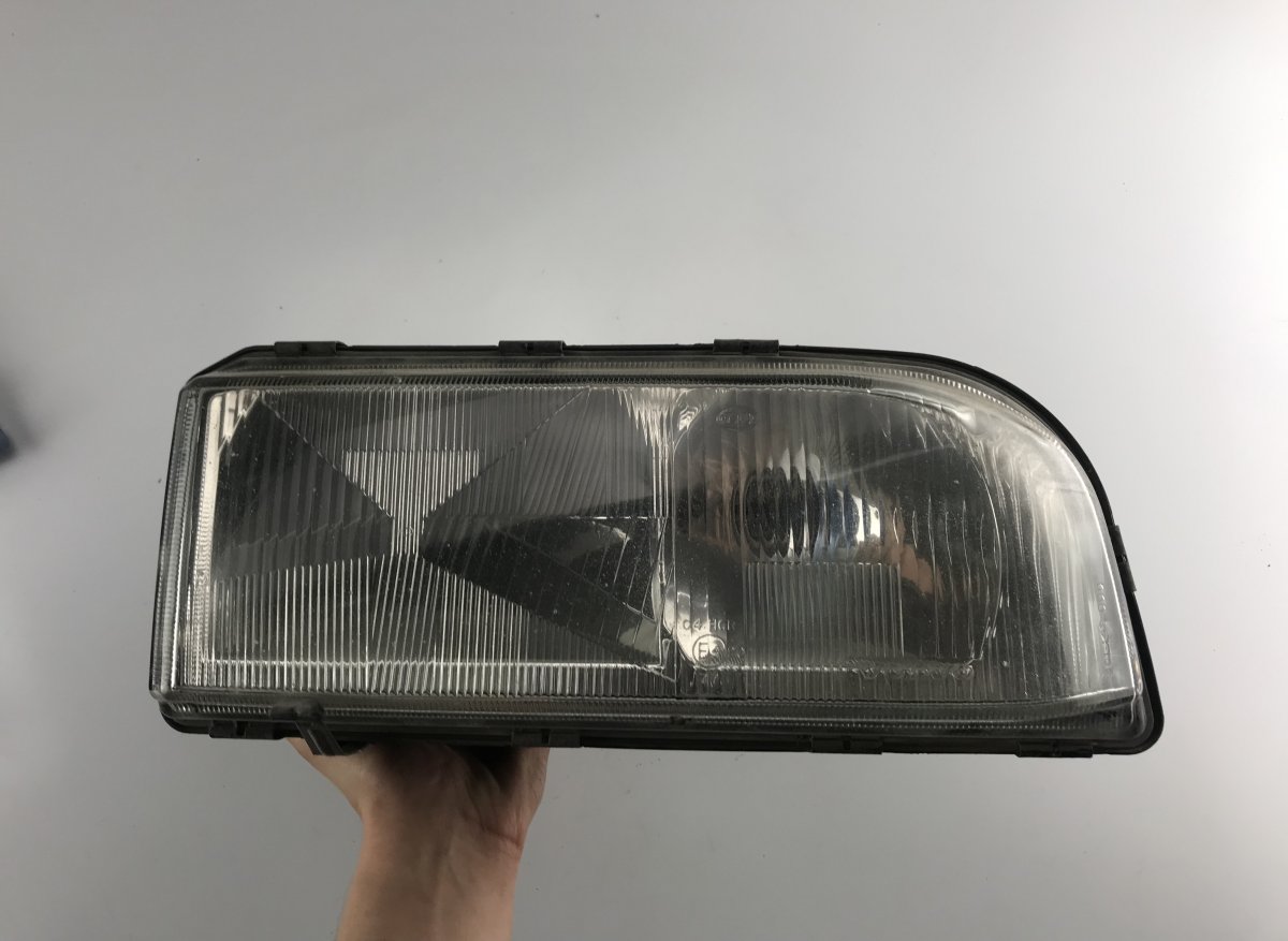Volvo V70 ajovalo (oikea) VOLVO S70 / V70 / C70 (P80) (1996-2005) Headlig...