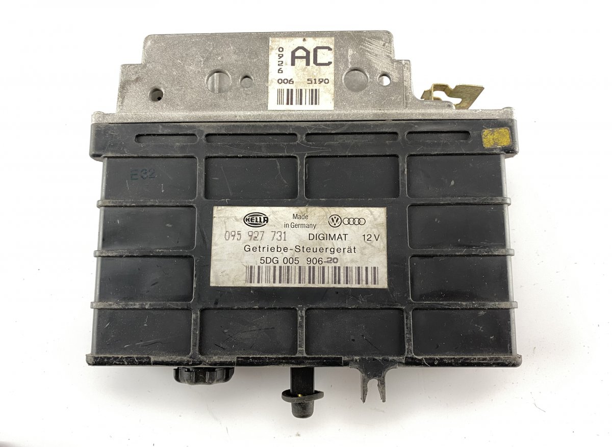 Volkswagen Passat Gearbox Control Unit VW PASSAT (B3, B4) (1988-1997) Gearbox Control ...