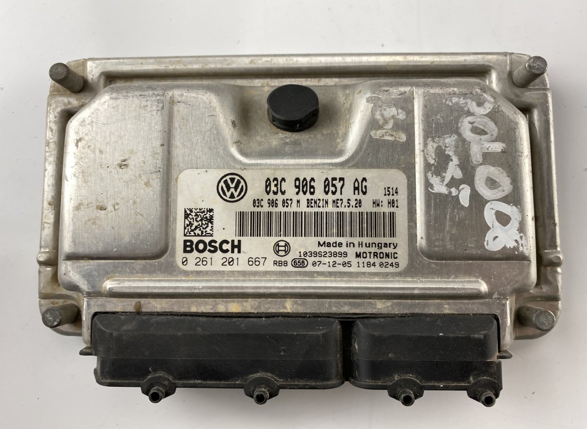 Volkswagen Polo Engine Control Unit / module (ECU) VW POLO IV (9N) (2001-2009) Engine Control Unit...