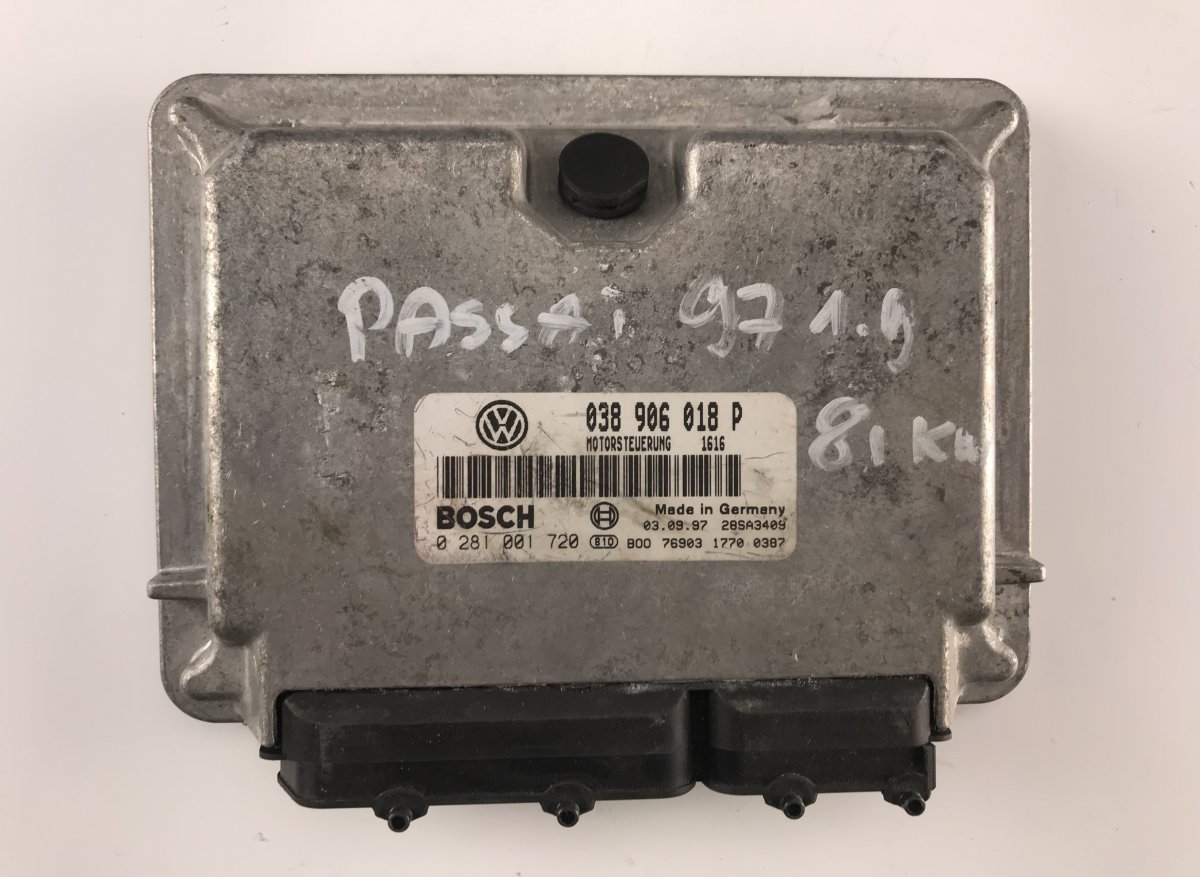 Volkswagen Passat Engine Control Unit / module (ECU) VW PASSAT B5 (3B2) (1996-2000) Engine Control U...