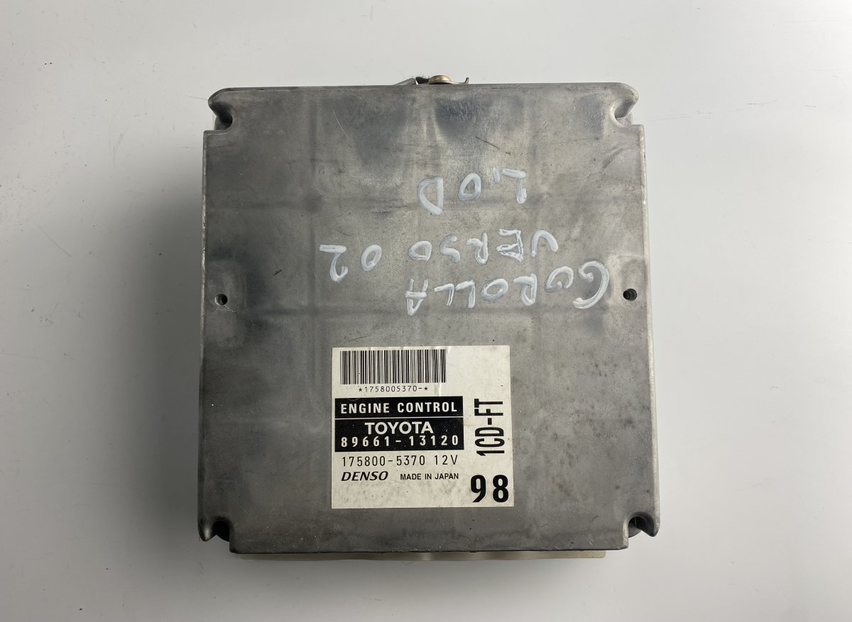 Toyota Avensis Verso Engine Control Unit / module (ECU) TOYOTA AVENSIS VERSO (XM20) (2001-2009) Engine ...