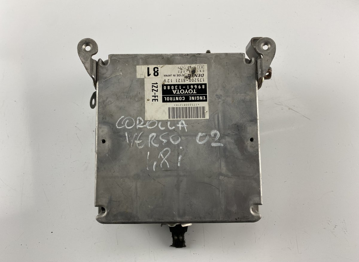 Toyota Corolla Verso Engine Control Unit / module (ECU) TOYOTA COROLLA Verso I (E120) (2001-2004) Engin...