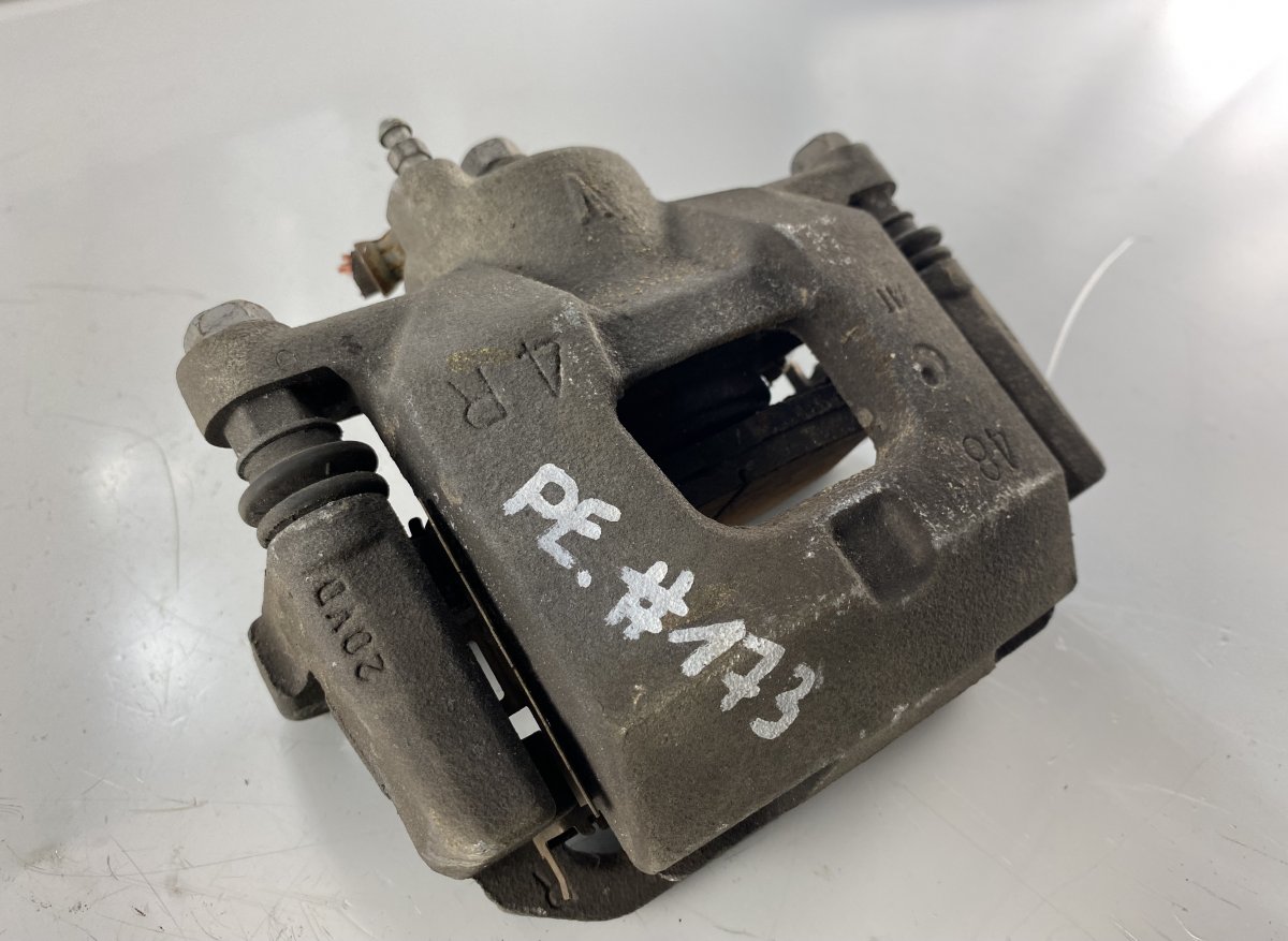Toyota iQ Brake caliper Front right TOYOTA iQ (AJ10) (2009-2015) Brake caliper Fron...
