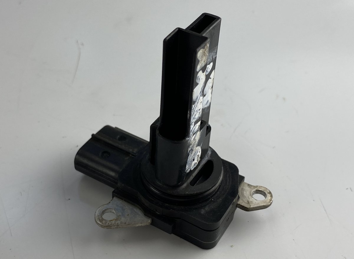 Subaru Legacy õhukulu mõõtja Mass airflow sensor — SUBARU LEGACY IV / Outbac...