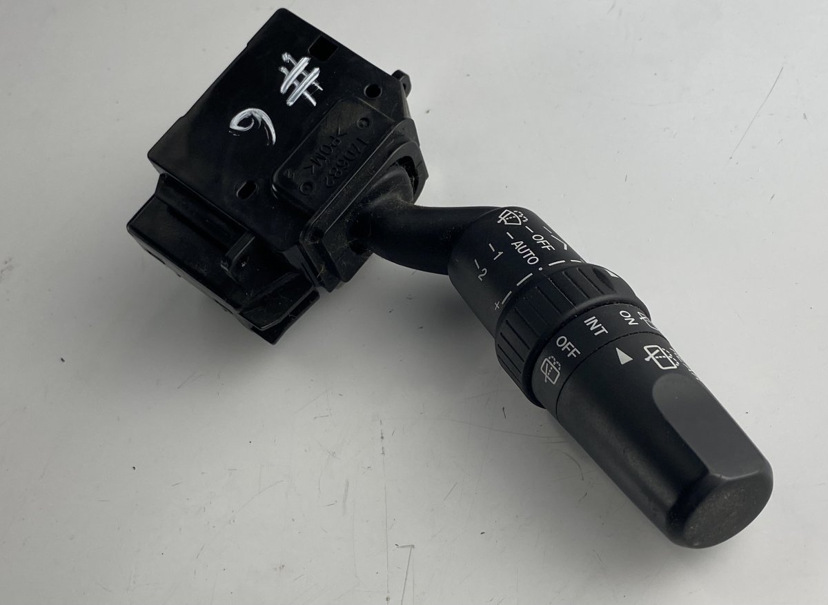 Mazda 5 (CR) Wiper Switch