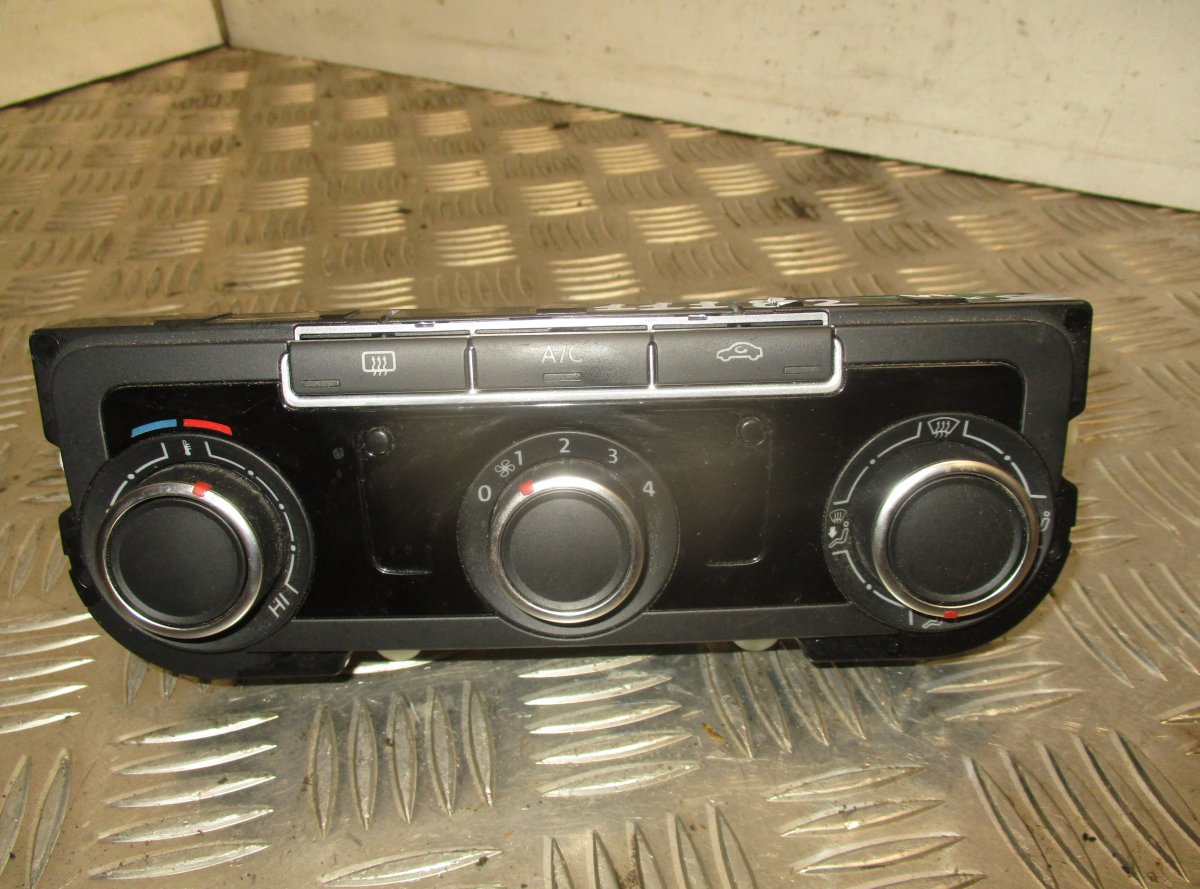 Volkswagen Scirocco Heater control panel VW SCIROCCO III (137) (2008-2017) Heater contro...