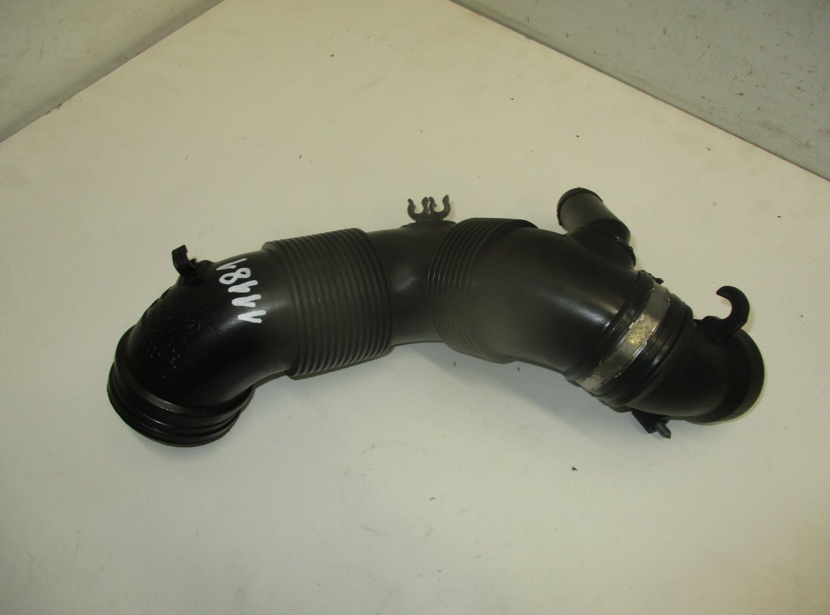 Skoda Superb (3T) Air intake resonator box pipe SKODA SUPERB II (3T4, 3T5) (2008-2015) Air inta...