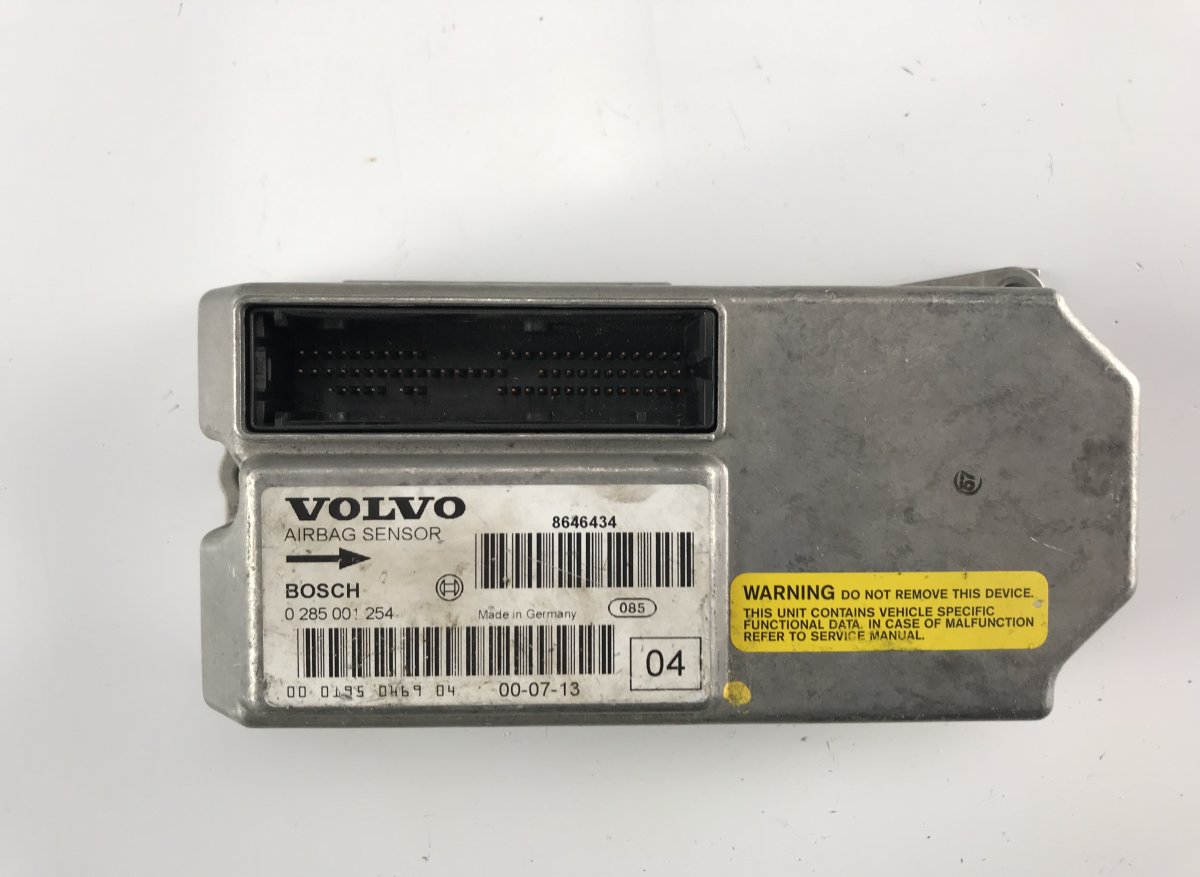 Volvo V70 Airbag Control Unit VOLVO V70 II / XC70 I (P80) (2000-2007) Airbag ...