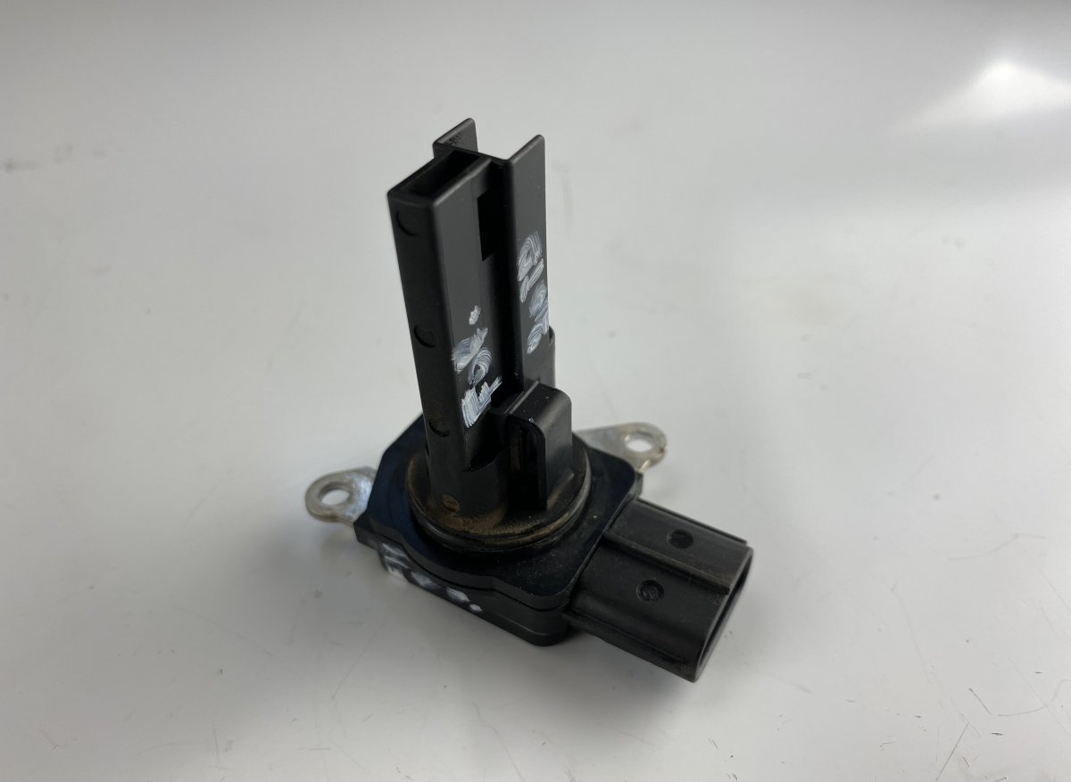 Subaru Legacy õhukulu mõõtja Mass airflow sensor — SUBARU LEGACY IV / Outbac...
