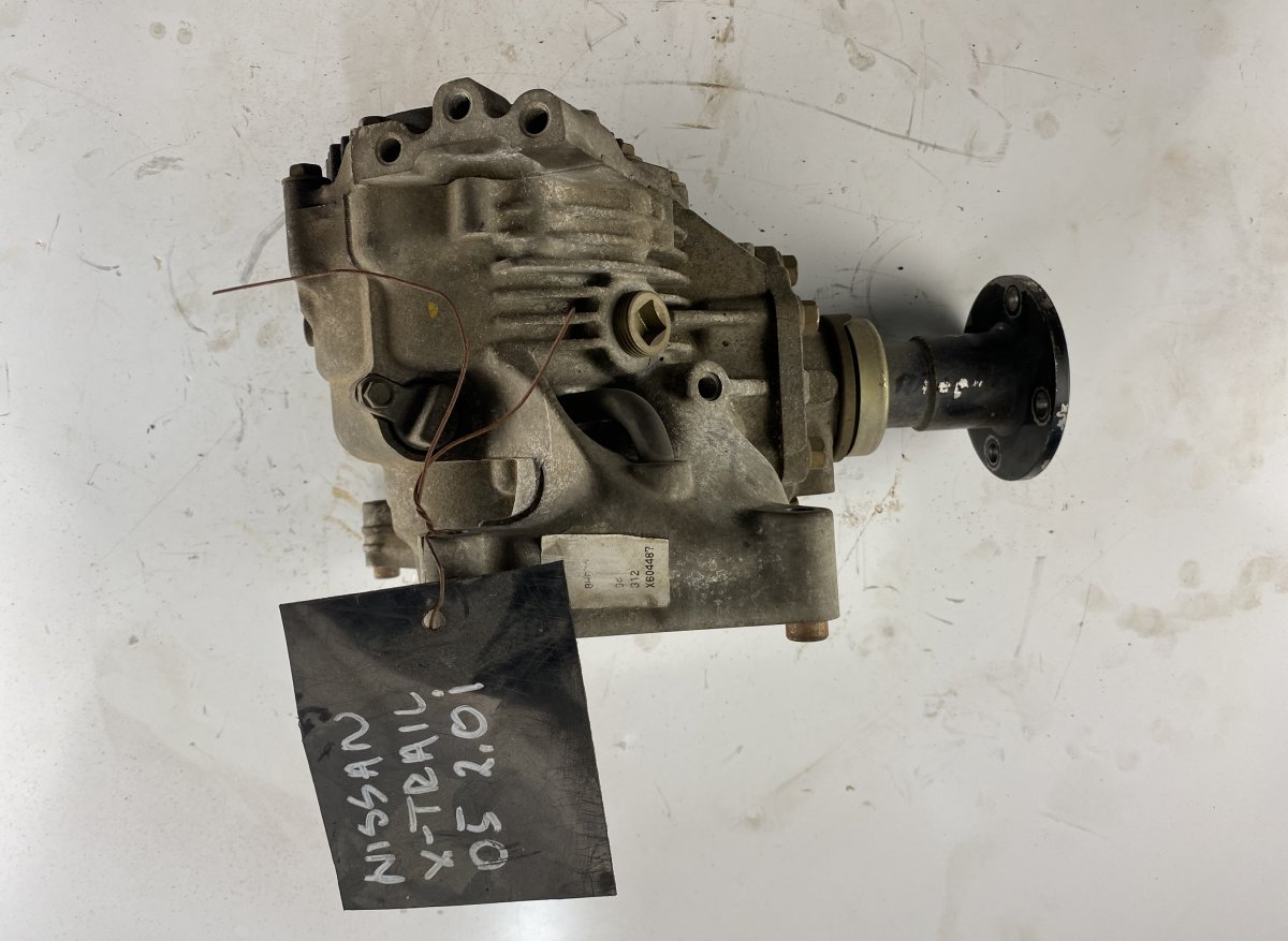 Nissan X-Trail Jakovaihteisto NISSAN X-TRAIL I (T30) (2001-2007) Transfer Box...