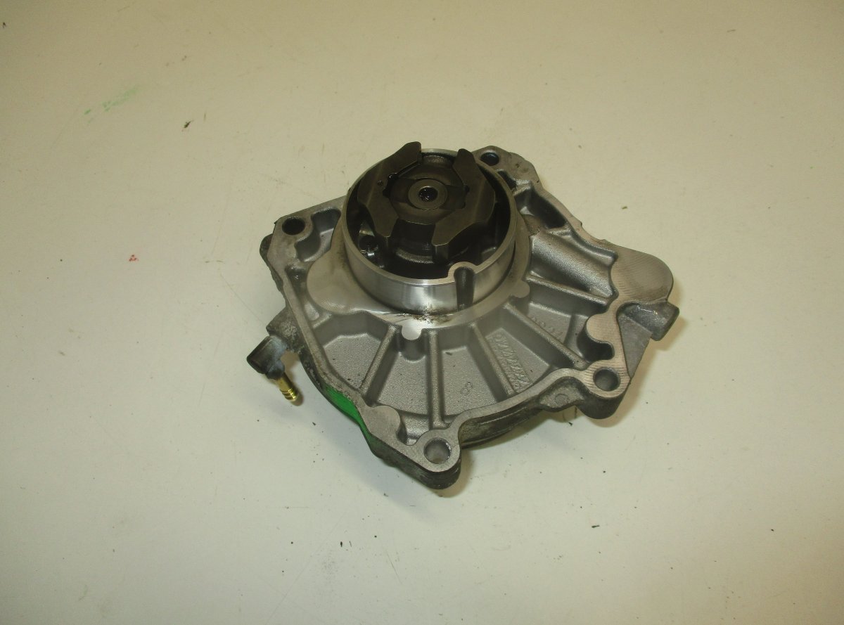 Opel Insignia (A) Vacuum Pump, engine OPEL INSIGNIA A (G09) (2008-2017) Vacuum Pump, ...