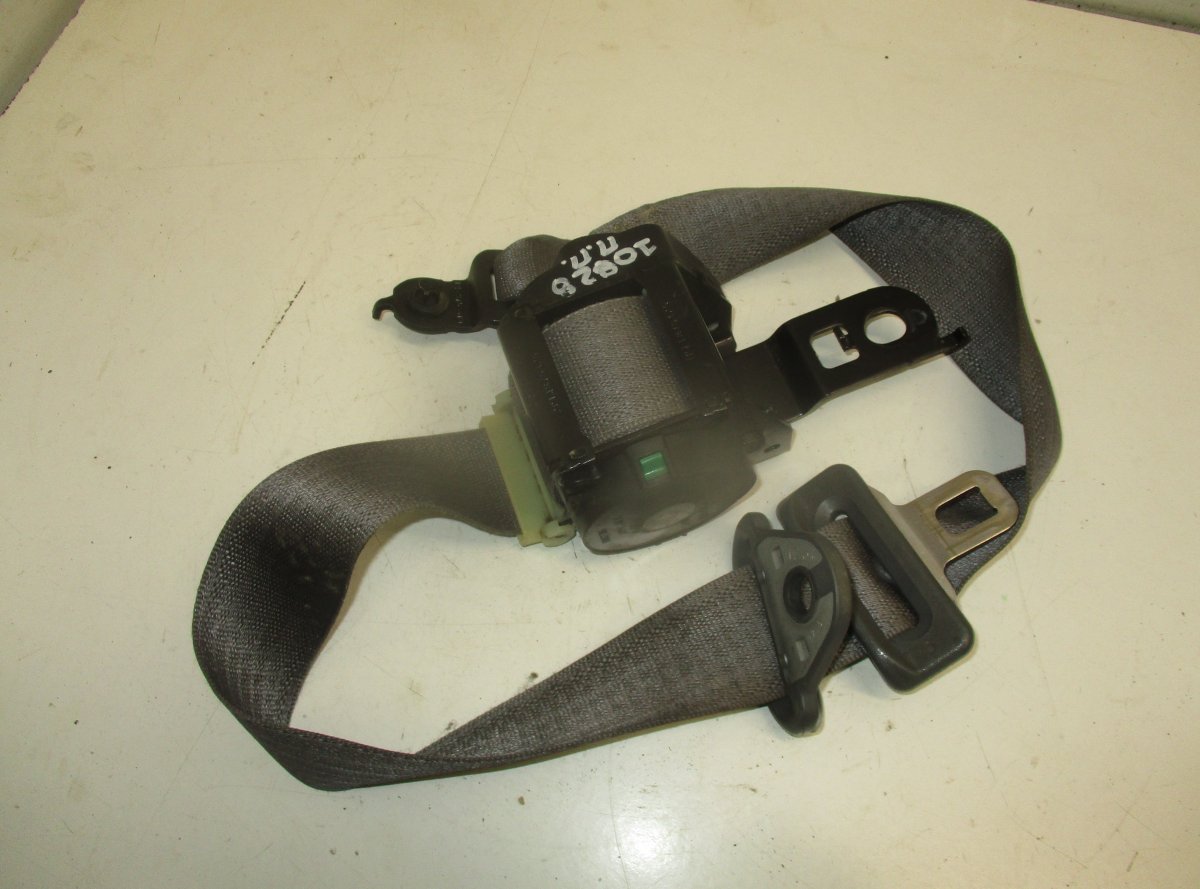 Jeep Grand Cherokee (WK) Seat Belt Front Right